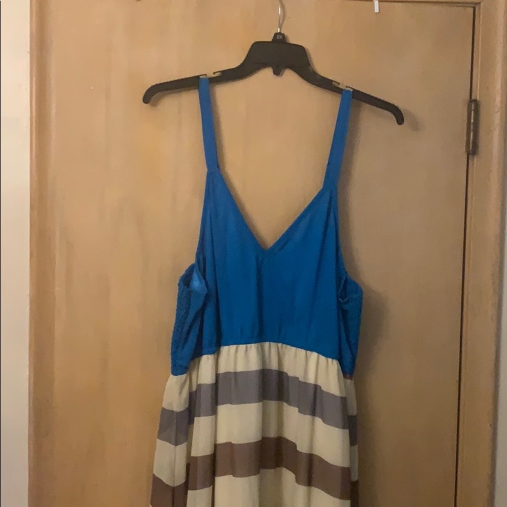 Maxi dress